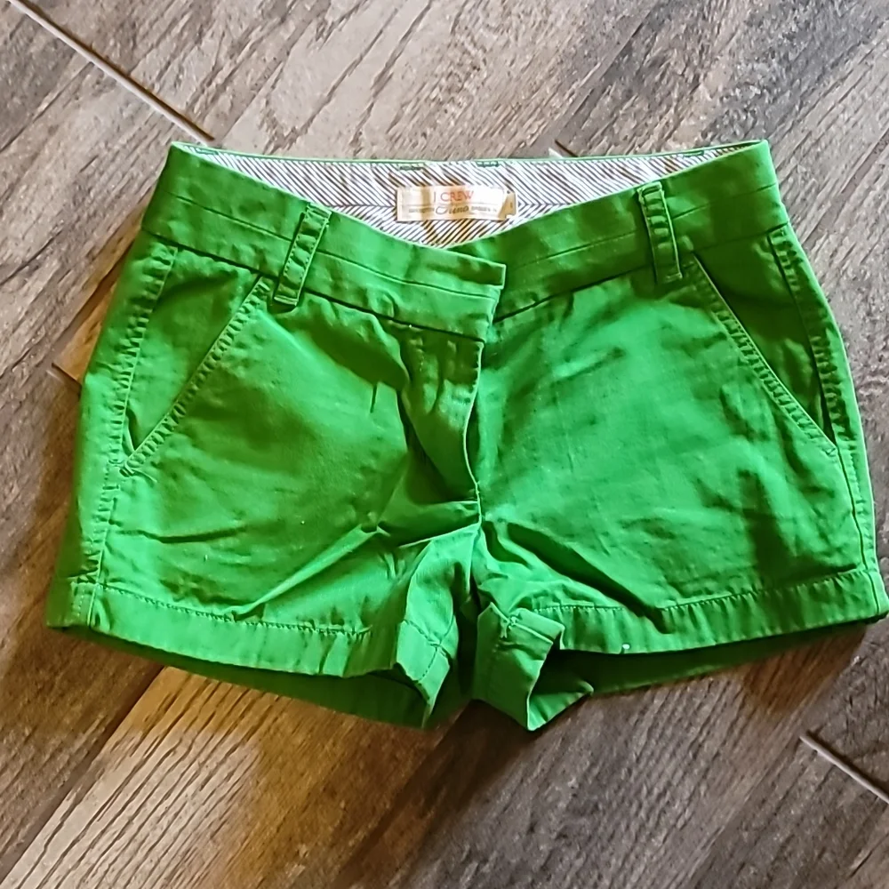 J. Crew Chino Shorts – Women’s Size 0 EUC
